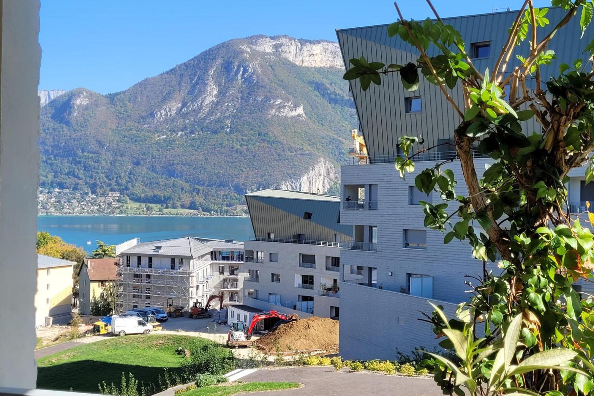 Le Tableau Du Lac 507 - 2 Bedrooms Apartment With Lake View Terrace Анси Екстериор снимка